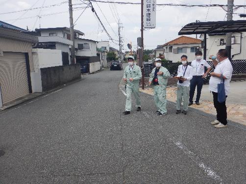 現場点検（狭い道路）