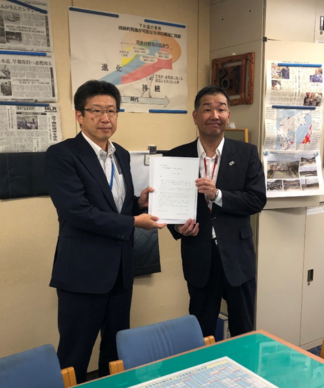 松原審議官と