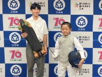 スケボーとフェンシングの選手