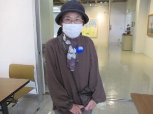 ブローチ