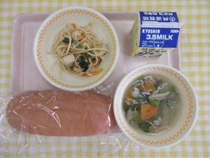 13日鶏と野菜のスパゲッティ