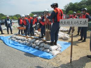 改良積み土のう工法