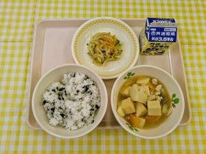23日厚揚げとじゃが芋の煮物