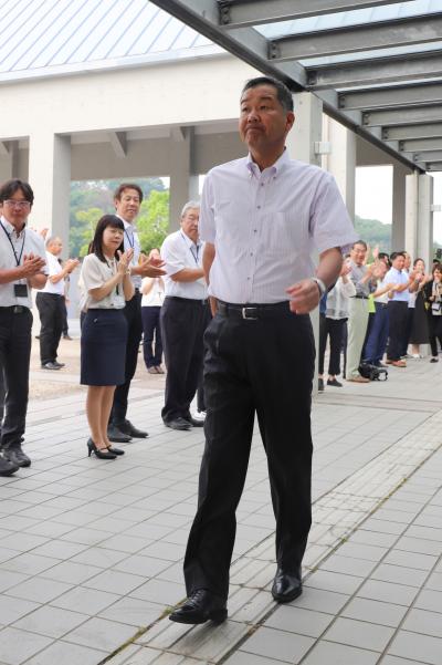 初登庁の様子１