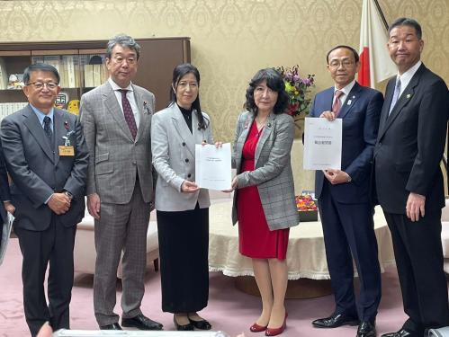 片山財務大臣への要望活動