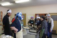 全員集合して説明を聞いている