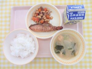 18日鮭のごま香味焼き