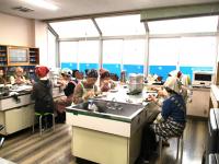 試食の様子