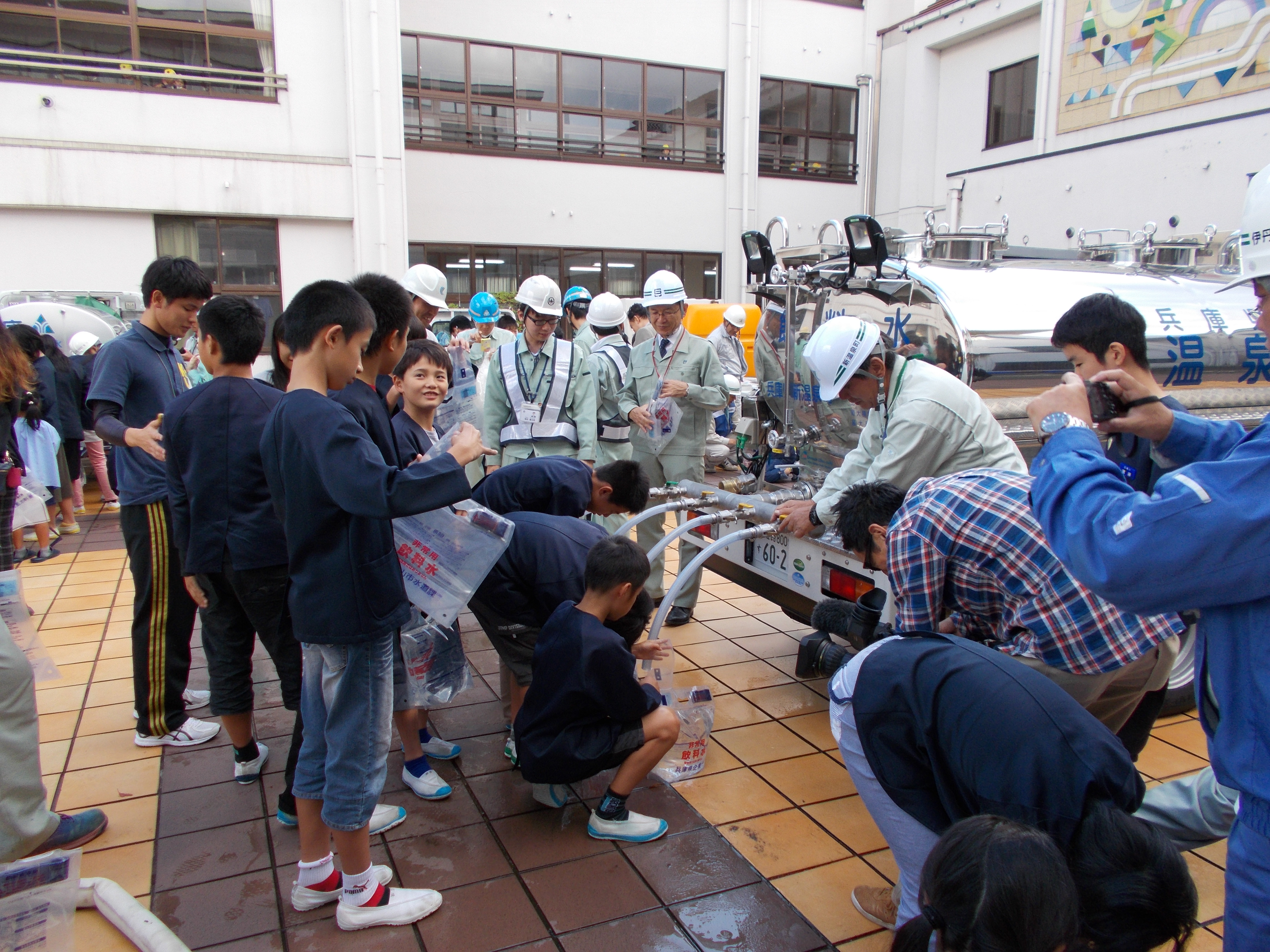 応急給水実務訓練の画像1