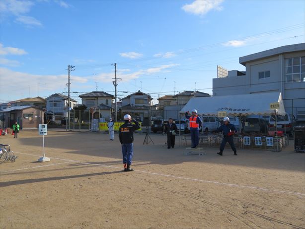 訓練終了報告の画像