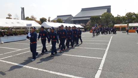 関西国際大学の学生消防隊の画像