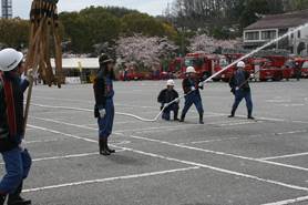 腕用ポンプ放水演技の画像2