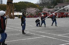 腕用ポンプ放水演技の画像2