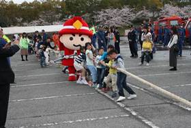 消太くんも綱引きに参加してくれましたの画像