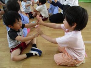 仲良し遊び2